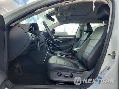 Zdjęcie 7 z 13 samochodu: 2020 VOLKSWAGEN PASSAT SE VIN:1VWWA7A36LC012923 - miniatura