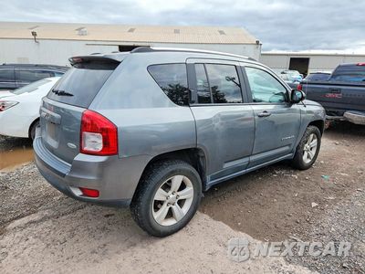 Trzecie zdjęcie samochodu z tyłu: 2012 JEEP COMPASS LATITUDE VIN:1C4NJDEB5CD514346 - miniatura