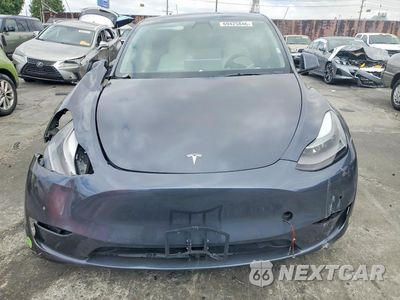 Piąte zdjęcie samochodu w środku: 2022 TESLA MODEL Y VIN:7SAYGDEF2NF405775 - miniatura