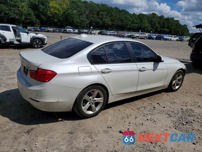 Trzecie zdjęcie samochodu z tyłu: 2012 BMW 328 I VIN:WBA3A5C52CF350131 - miniatura