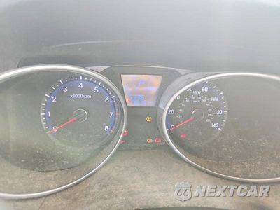 Zdjęcie 9 z 13 samochodu: 2011 HYUNDAI TUCSON LIMITED VIN:KM8JU3AC4BU204147 - miniatura