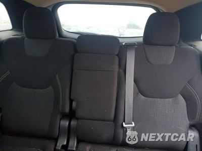 Zdjęcie 10 z 13 samochodu: 2016 JEEP CHEROKEE LATITUDE VIN:1C4PJMCB5GW260837 - miniatura