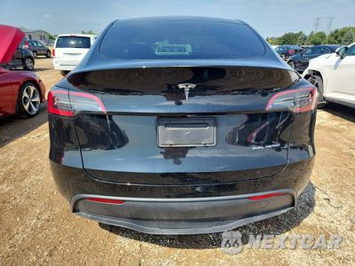 Zdjęcie 6 z 12 samochodu: 2023 TESLA MODEL Y VIN:7SAYGDEE7PA186030 - miniatura