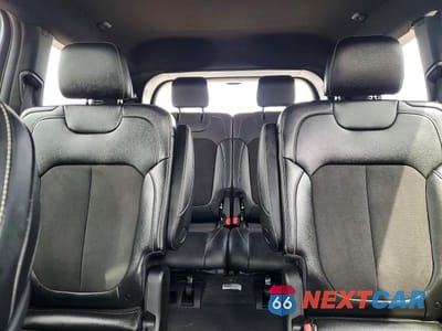 Zdjęcie 10 z 13 samochodu: 2024 JEEP GRAND CHEROKEE L LAREDO VIN:1C4RJJAG4R8626932 - miniatura