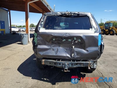 Zdjęcie 6 z 12 samochodu: 2014 TOYOTA 4RUNNER LIMITED VIN:JTEBU5JR9E5169740 - miniatura
