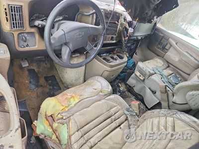 Zdjęcie 8 z 12 samochodu: 2005 CHEVROLET EXPRESS G1500 VIN:1GBFG15T851157358 - miniatura