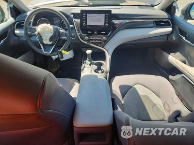 Zdjęcie 8 z 12 samochodu: 2021 TOYOTA CAMRY LE VIN:4T1R11AK3MU593941 - miniatura