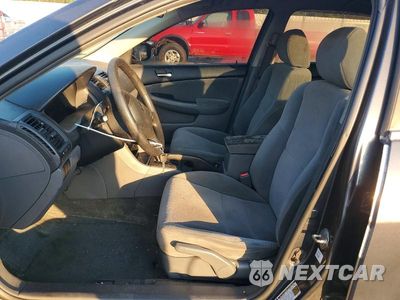 Zdjęcie 7 z 12 samochodu: 2004 HONDA ACCORD LX VIN:1HGCM563X4A003019 - miniatura