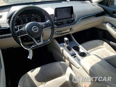 Zdjęcie 8 z 13 samochodu: 2019 NISSAN ALTIMA SV VIN:1N4BL4DV9KC102207 - miniatura