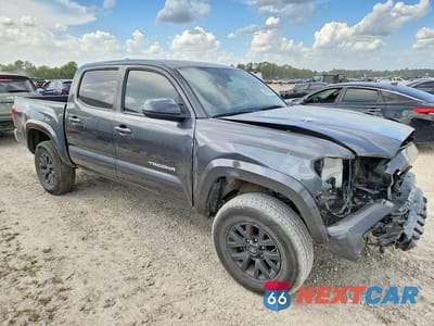 Czwarte zdjęcie samochodu z boku: 2023 TOYOTA TACOMA SR5 V6 VIN:3TMAZ5CN0PM202097 - miniatura