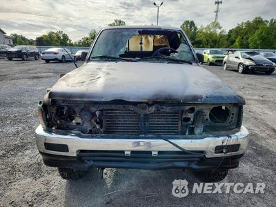 Piąte zdjęcie samochodu w środku: 1994 TOYOTA PICKUP DX V6 VIN:JT4VN13D2R5136660 - miniatura