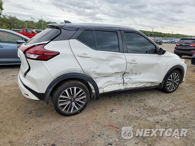 Trzecie zdjęcie samochodu z tyłu: 2023 NISSAN KICKS SV VIN:3N1CP5CV3PL515913 - miniatura