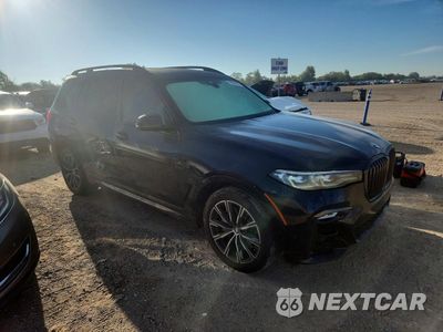 Czwarte zdjęcie samochodu z boku: 2021 BMW X7 XDRIVE40I VIN:5UXCW2C08M9E73926 - miniatura