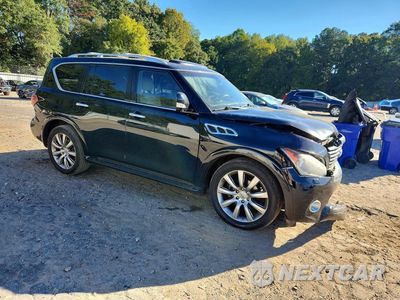 Czwarte zdjęcie samochodu z boku: 2013 INFINITI QX56 BASE VIN:JN8AZ2NC7D9330412 - miniatura