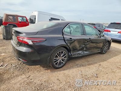 Trzecie zdjęcie samochodu z tyłu: 2023 TOYOTA CAMRY XLE VIN:4T1F11BKXPU085617 - miniatura