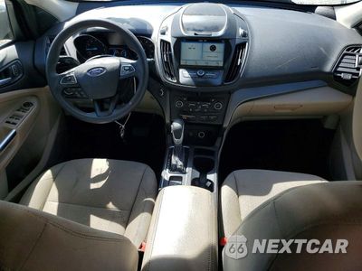 Zdjęcie 8 z 13 samochodu: 2019 FORD ESCAPE SE VIN:1FMCU0GD3KUA02312 - miniatura
