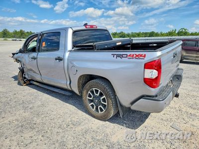 Drugie zdjęcie samochodu z przodu: 2020 TOYOTA TUNDRA SR5 VIN:5TFDY5F1XLX929499 - miniatura