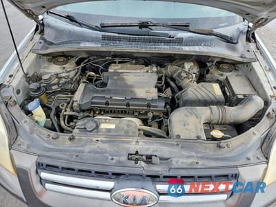 Zdjęcie 12 z 13 samochodu: 2008 KIA SPORTAGE LX VIN:KNDJF724X87486105 - miniatura