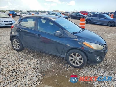 Czwarte zdjęcie samochodu z boku: 2014 MAZDA MAZDA2 TOURING VIN:JM1DE1LY7E0175797 - miniatura