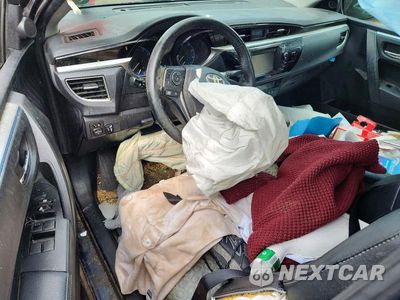 Zdjęcie 8 z 12 samochodu: 2016 TOYOTA COROLLA S PREMIUM VIN:2T1BURHE8GC631824 - miniatura