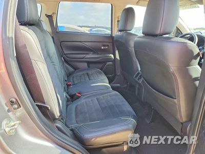 Zdjęcie 11 z 13 samochodu: 2020 MITSUBISHI OUTLANDER SE VIN:JA4AD3A35LZ012030 - miniatura