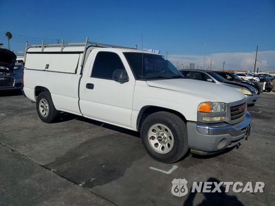 Czwarte zdjęcie samochodu z boku: 2006 GMC NEW SIERRA C1500 VIN:1GTEC14V06E152736 - miniatura
