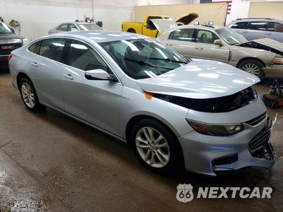 Czwarte zdjęcie samochodu z boku: 2018 CHEVROLET MALIBU LT VIN:1G1ZD5STXJF154870 - miniatura