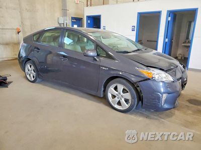 Czwarte zdjęcie samochodu z boku: 2014 TOYOTA PRIUS FIVE VIN:JTDKN3DU8E1783269 - miniatura