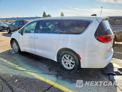 Drugie zdjęcie samochodu z przodu: 2023 CHRYSLER PACIFICA TOURING L VIN:2C4RC1BGXPR510970 - miniatura