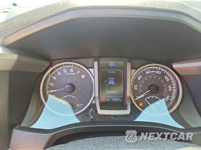 Zdjęcie 9 z 13 samochodu: 2017 TOYOTA TACOMA SR5 V6 VIN:5TFAZ5CNXHX045805 - miniatura