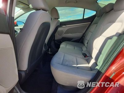 Zdjęcie 10 z 12 samochodu: 2017 HYUNDAI ELANTRA SE VIN:5NPD84LF4HH002494 - miniatura