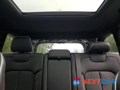 Zdjęcie 10 z 14 samochodu: 2025 JEEP GRAND CHEROKEE SUMMIT VIN:1C4RJHEG1S8645303 - miniatura
