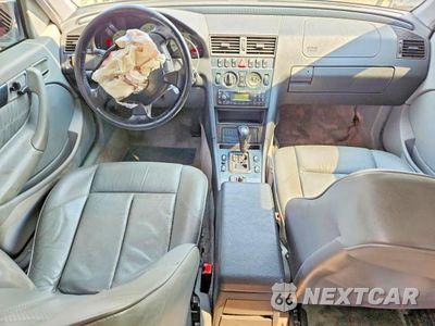 Zdjęcie 8 z 12 samochodu: 1999 MERCEDES-BENZ C 230 VIN:WDBHA24G2XA756323 - miniatura