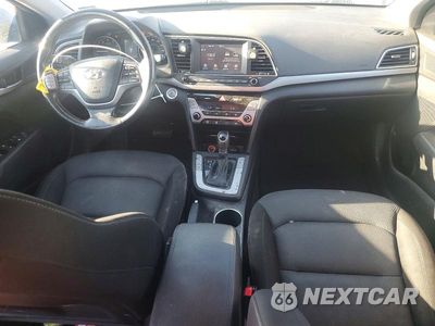 Zdjęcie 8 z 12 samochodu: 2017 HYUNDAI ELANTRA VALUE EDITION VIN:KMHD84LF6HU363212 - miniatura