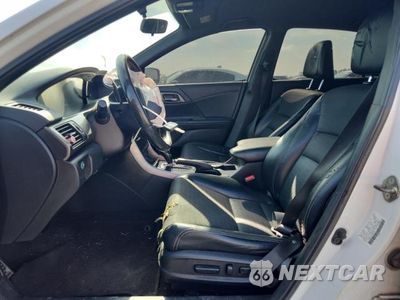 Zdjęcie 7 z 12 samochodu: 2016 HONDA ACCORD SPORT VIN:1HGCR2F5XGA202061 - miniatura