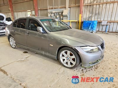 Czwarte zdjęcie samochodu z boku: 2011 BMW 328 XI SULEV VIN:WBAPK5C53BA654496 - miniatura