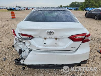 Zdjęcie 6 z 13 samochodu: 2018 TOYOTA CAMRY XLE VIN:4T1B11HK2JU038966 - miniatura