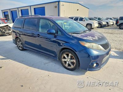 Czwarte zdjęcie samochodu z boku: 2011 TOYOTA SIENNA SPORT VIN:5TDXK3DC7BS049047 - miniatura