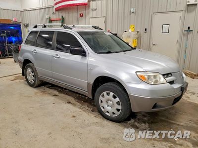 Czwarte zdjęcie samochodu z boku: 2005 MITSUBISHI OUTLANDER LS VIN:JA4LZ31F15U048933 - miniatura