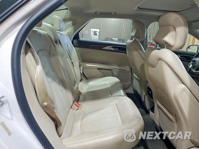 Zdjęcie 10 z 12 samochodu: 2016 LINCOLN MKZ VIN:3LN6L2G97GR615510 - miniatura