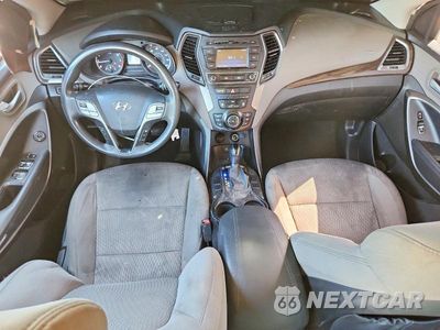 Zdjęcie 8 z 13 samochodu: 2017 HYUNDAI SANTA FE SPORT VIN:5XYZTDLB7HG459325 - miniatura