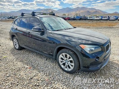 Czwarte zdjęcie samochodu z boku: 2014 BMW X1 XDRIVE28I VIN:WBAVL1C56EVY10606 - miniatura