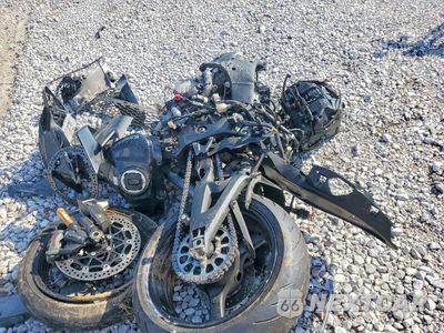 Zdjęcie 6 z 8 samochodu: 2026 KAWASAKI ZX1003 B VIN:JKBZXXB17TA001006 - miniatura