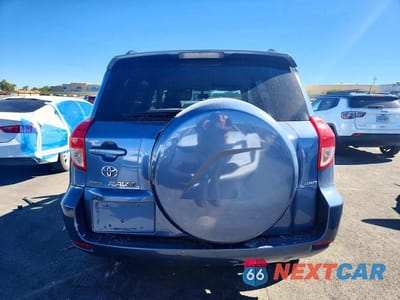 Zdjęcie 6 z 13 samochodu: 2008 TOYOTA RAV4 LIMITED VIN:JTMBD31V186078644 - miniatura