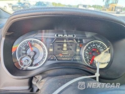 Zdjęcie 9 z 12 samochodu: 2019 RAM 1500 LARAMIE VIN:1C6SRFJT6KN807906 - miniatura