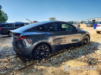 Trzecie zdjęcie samochodu z tyłu: 2021 TESLA MODEL Y VIN:5YJYGDEE8MF263001 - miniatura
