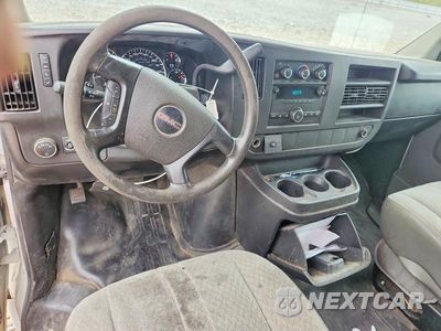 Zdjęcie 8 z 13 samochodu: 2014 GMC SAVANA 2500 CARGO DELIVERY VAN VIN:1GTW7GBA6E1171776 - miniatura