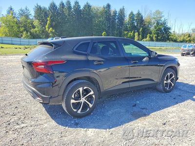 Trzecie zdjęcie samochodu z tyłu: 2024 CHEVROLET TRAX 1RS VIN:KL77LGE29RC122924 - miniatura