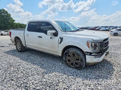 Czwarte zdjęcie samochodu z boku: 2021 FORD F150 SUPERCREW VIN:1FTFW1E80MFD04624 - miniatura