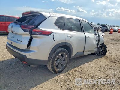 Trzecie zdjęcie samochodu z tyłu: 2024 NISSAN ROGUE SV VIN:5N1BT3BB4RC726726 - miniatura